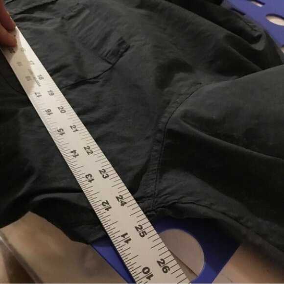 Old Navy Shirt Mens Large Gray Floral All Over Print Academia Preppy Travel Dad - Picture 12 of 14